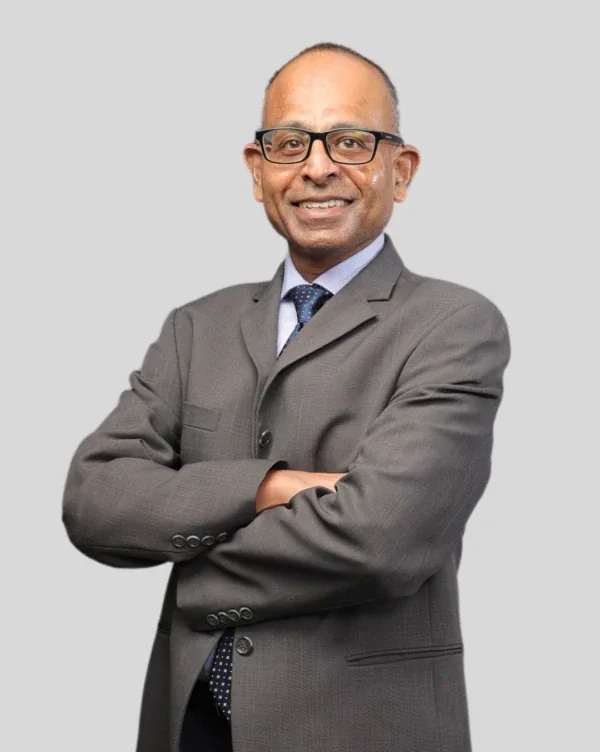 Potret Dr Eeson Sinthamoney pada halaman resmi penyedia.