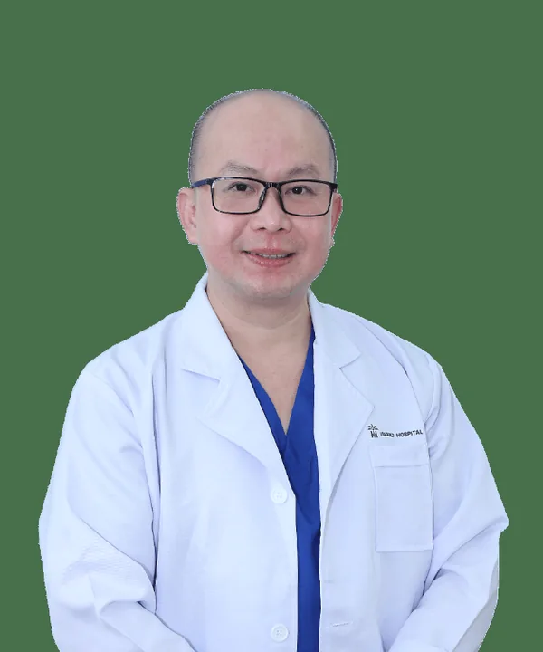 Potret Sim Seng Keat Dr. pada halaman resmi penyedia.