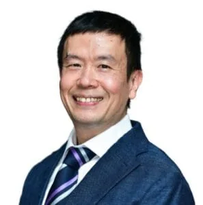 Potret Dr John Yam pada profil resmi penyedia.